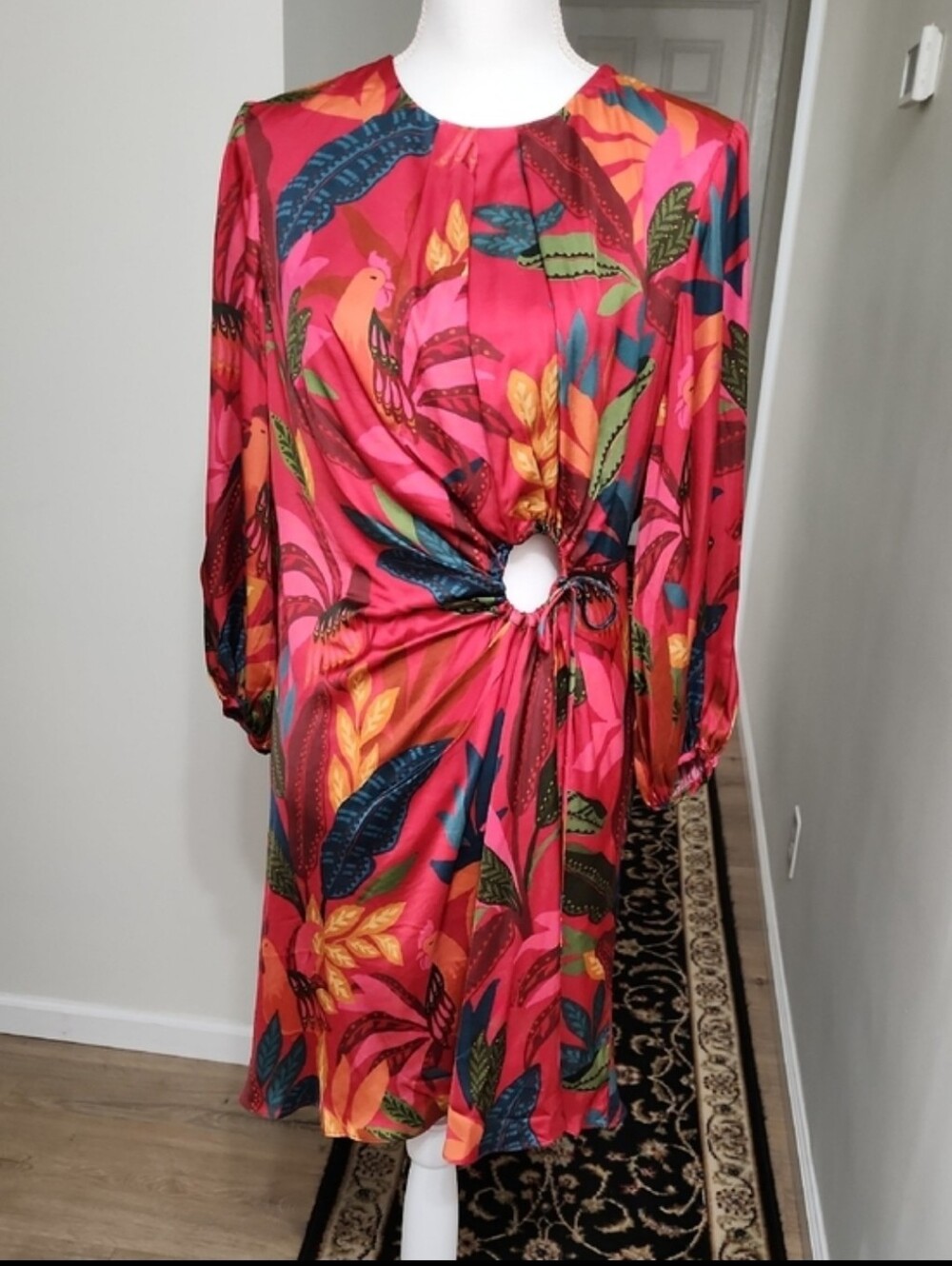 FARM Rio Red Rooster Leaves Cutout Satin Dress Long Sleeve Mini Size L